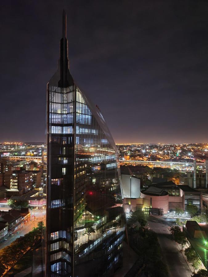 The Franklin Luxury Apartments Johannesburg Bagian luar foto